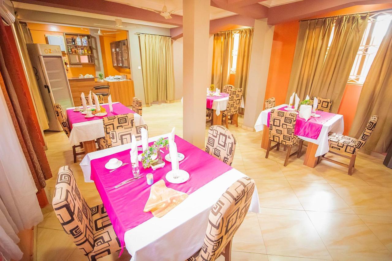 Hilton View Hotel Ogbodjo المظهر الخارجي الصورة